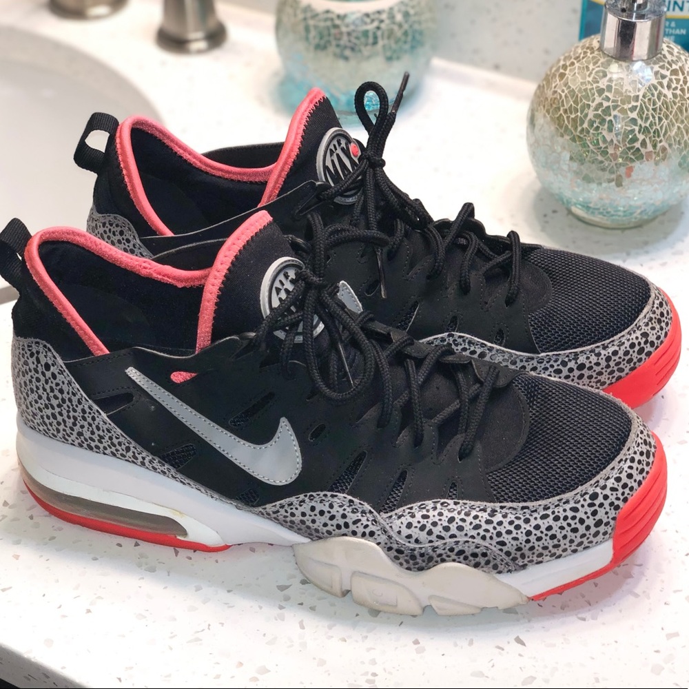 Nike Air Max! Good Condition, just need TLC